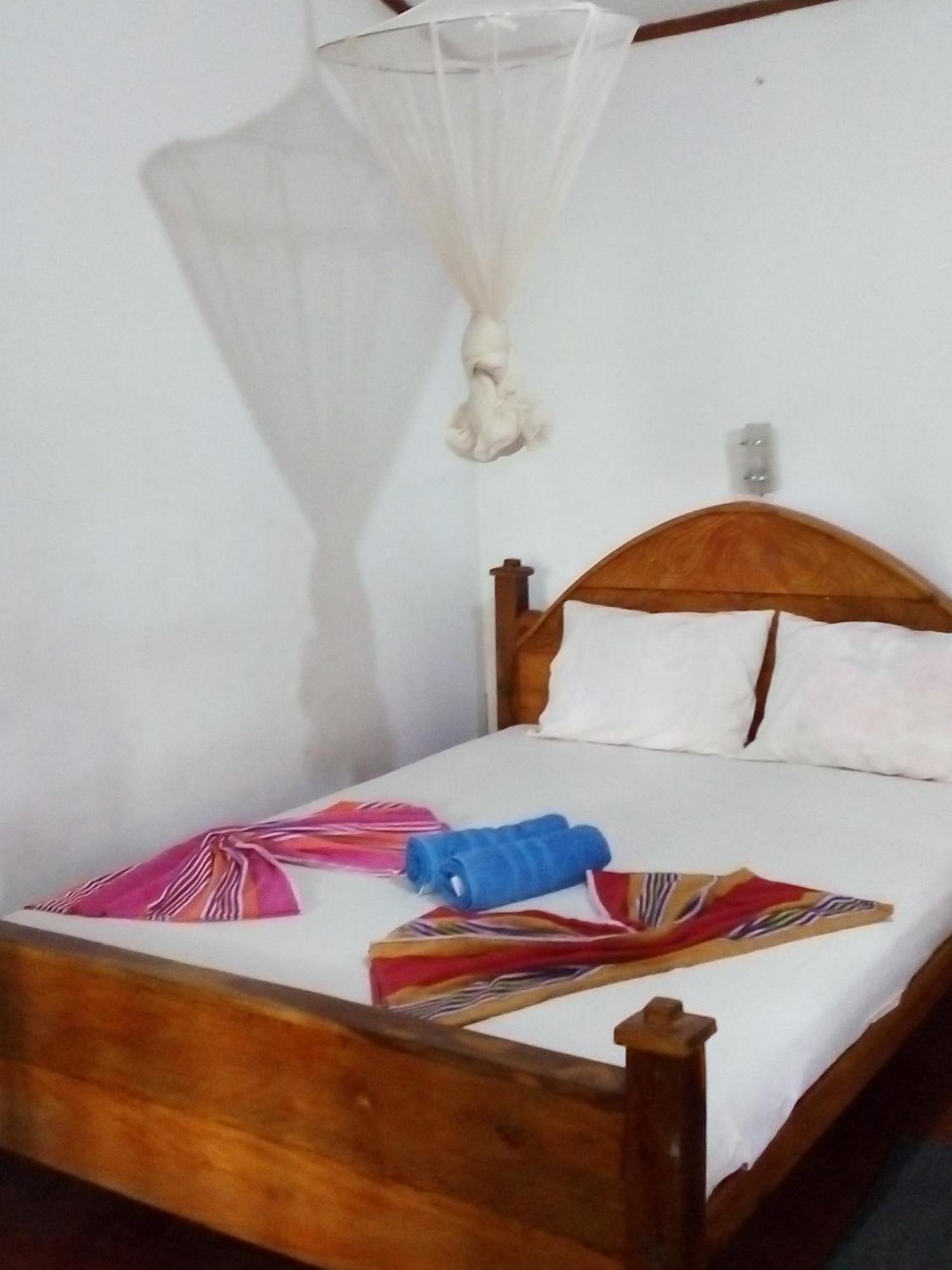 Bandula Home Stay Sigiriya Bagian luar foto